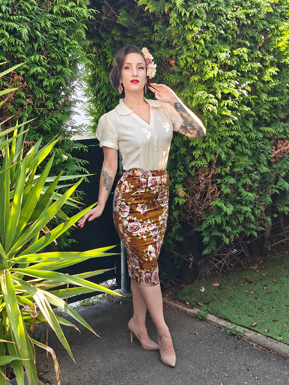 Rosa Floral Wiggle Skirt
